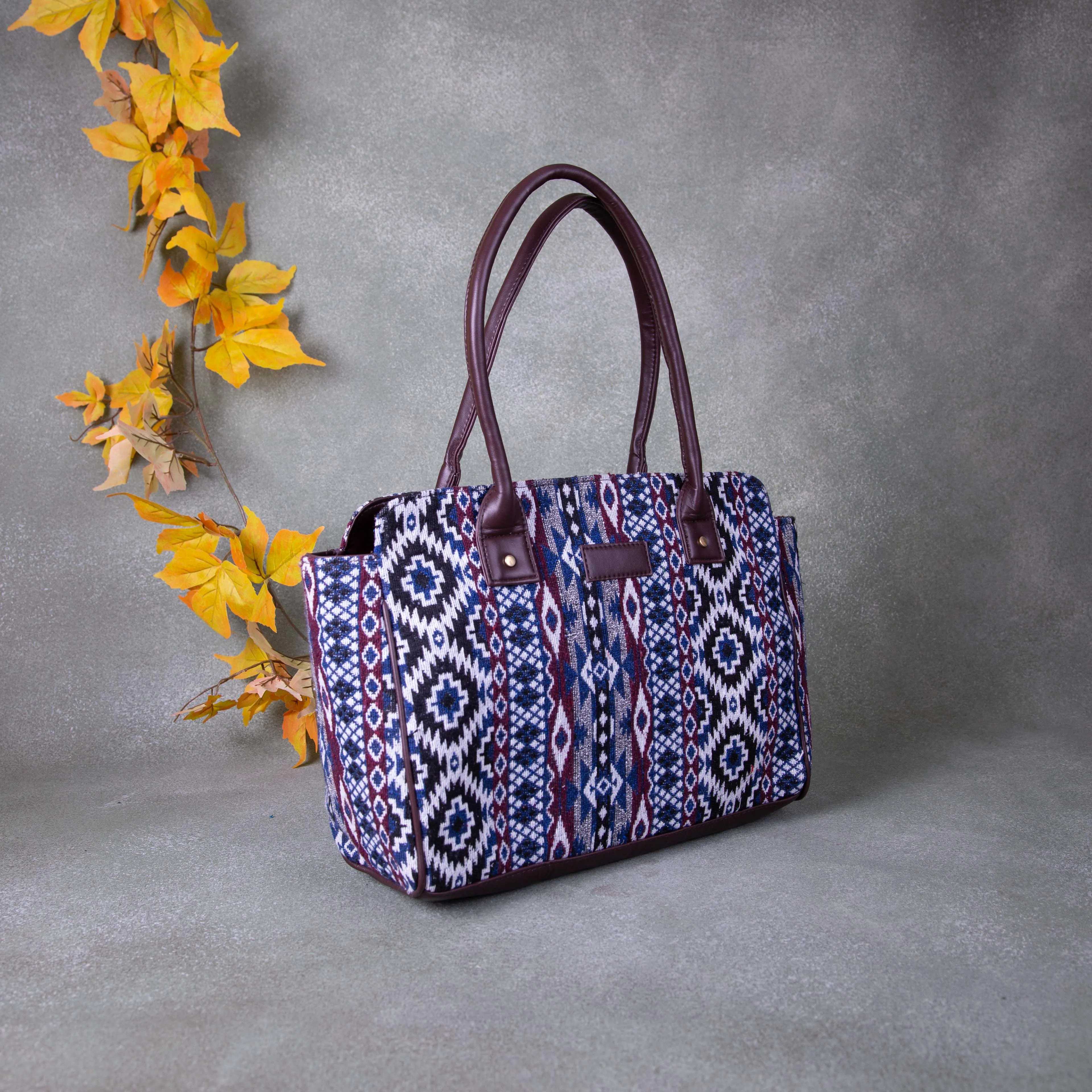 Biz Laptop Totes Blue with Maroon Colour