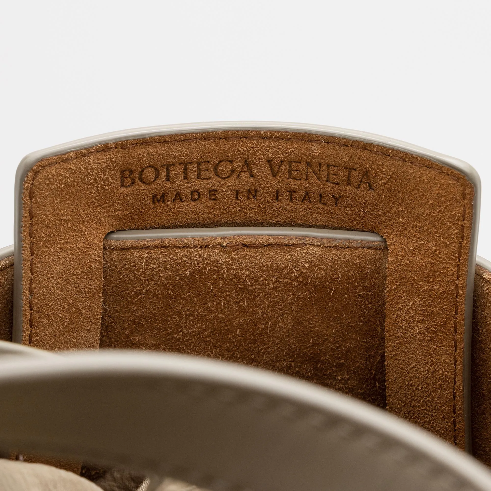 Bottega Veneta Calfskin The Shell Large Tote (SHF-23531)