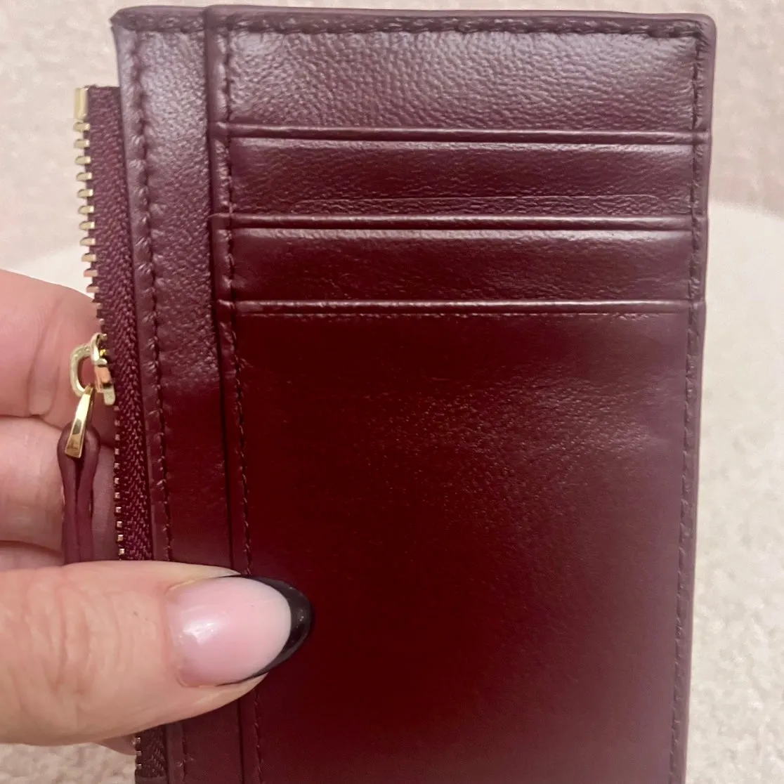 CARDHOLDER WITH ZIP POCKET