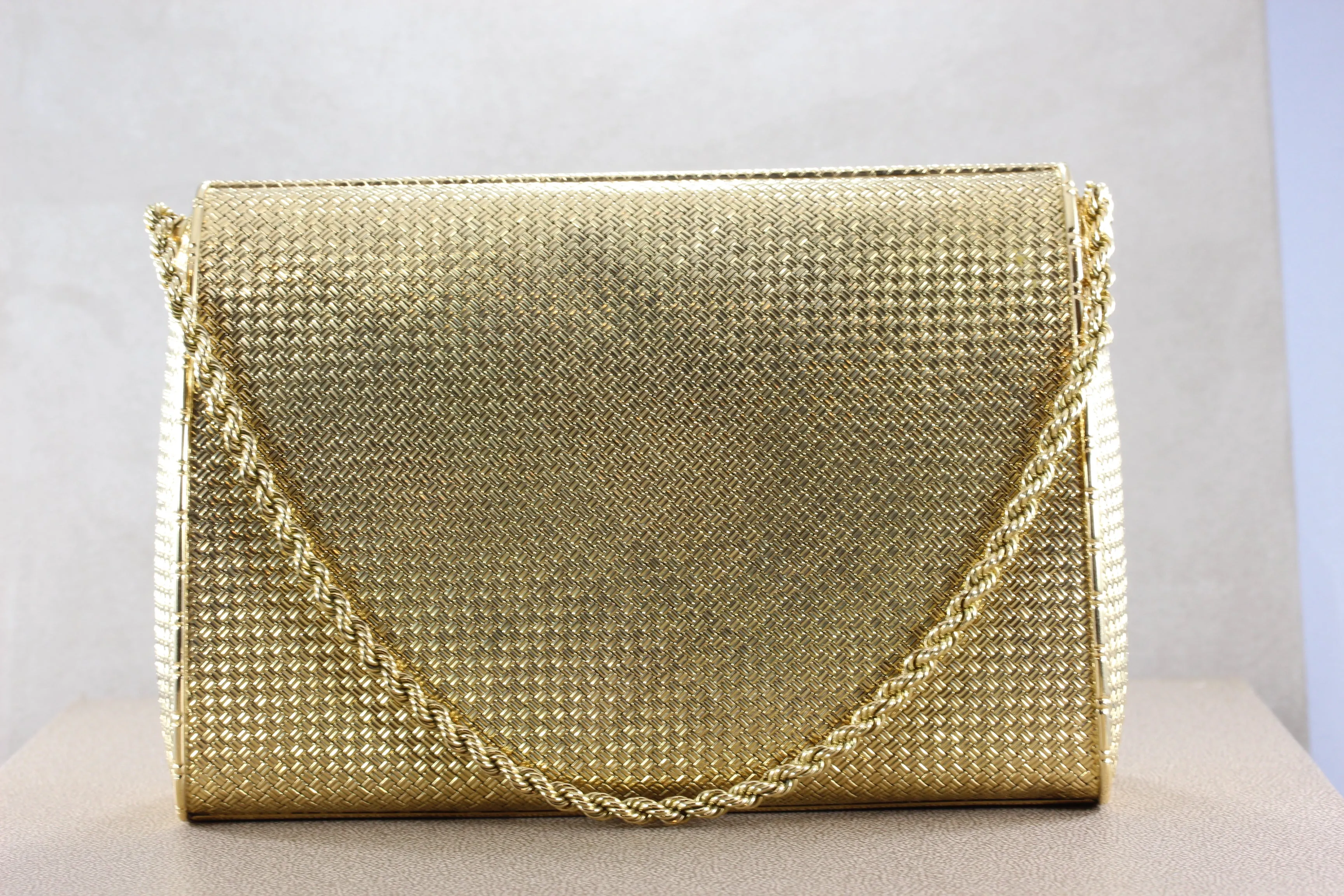 Cartier Paris Diamond Gold Evening Purse