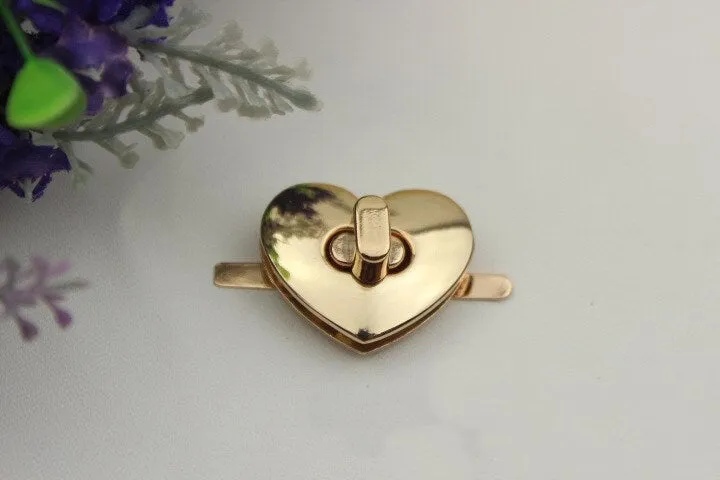 Heart Twist Turn Lock 30mm Purse Charm Organizer Luggage Hardware Antique Gold Lock And Key Closure Small Bag Clutch Metal Accessories