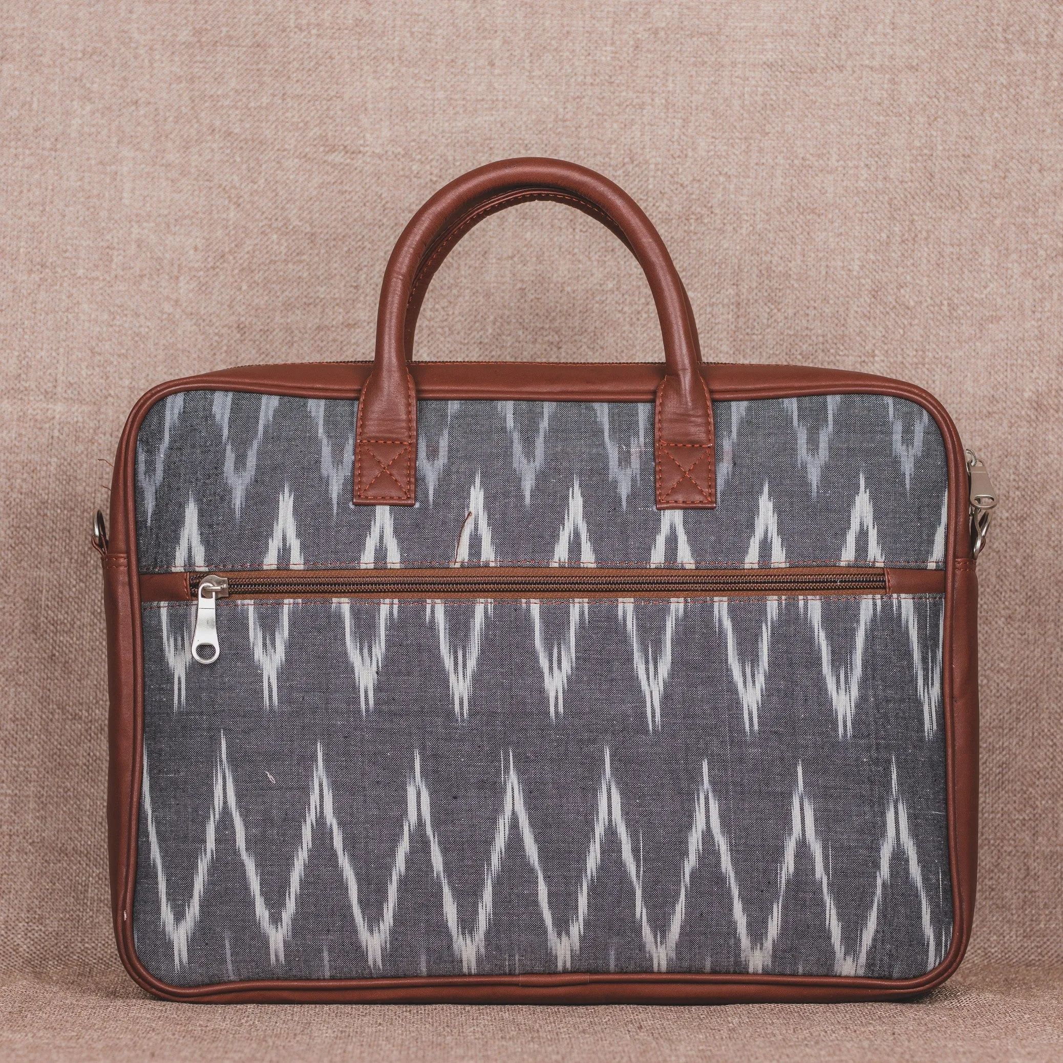 Ikat Grey MultiWave Laptop Bag