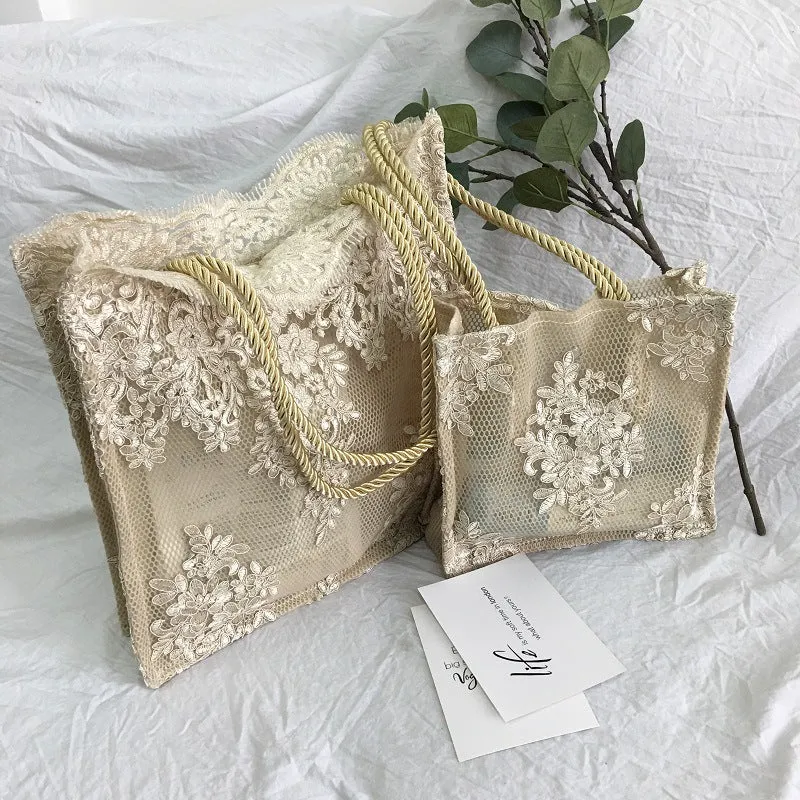 Lace hand shopping bag