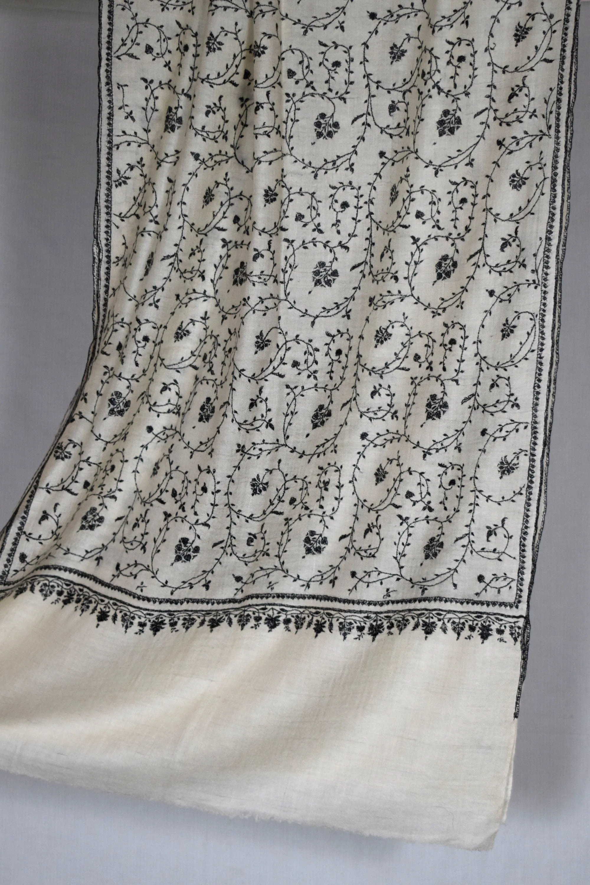 Monochrome Sozni Pure Pashmina/Cashmere Scarf Wrap Jali, Handwoven on Hand loom & Hand Embroided in Kashmir, Luxury, Masterpiece.