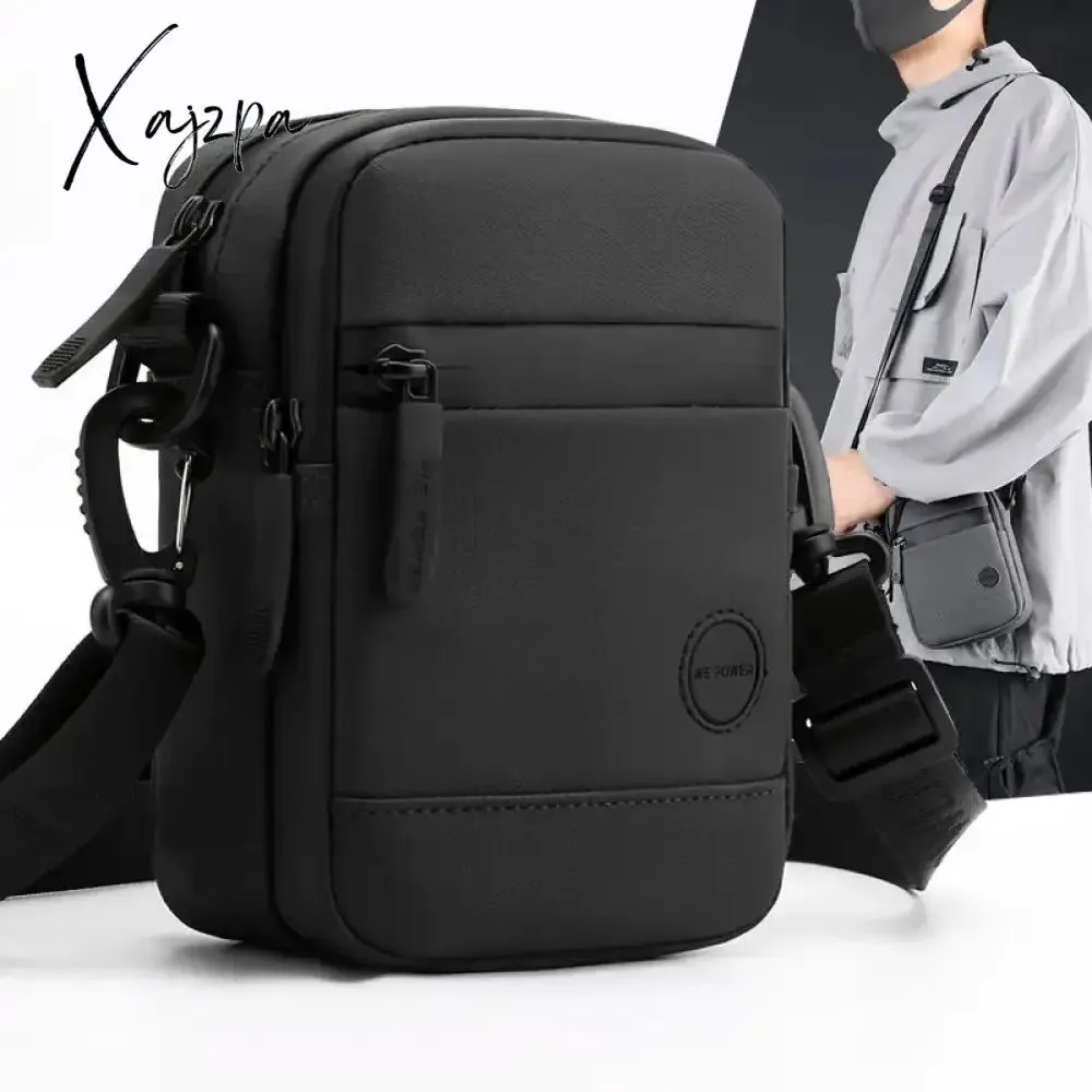 Outdoor Casual Men Single Shoulder Crossbody Bag Luxury Fashion Travel Mini Chest Bag Nylon Fanny Pack USB Headphone Jack