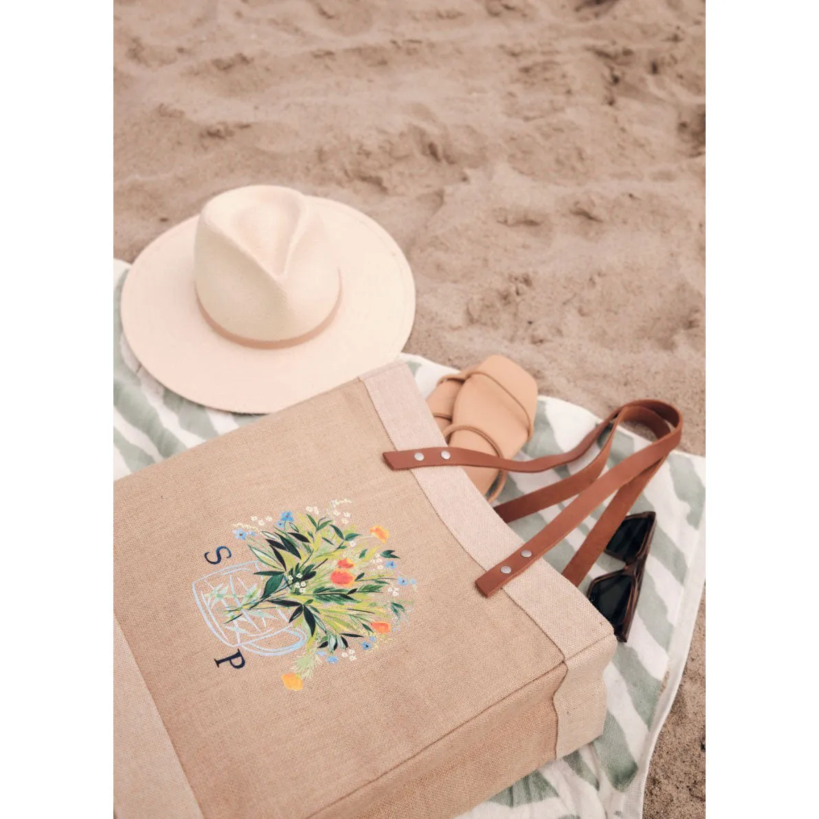 Petite Market Bag in Natural Bouquet with Glass Vase by Amy Logsdon