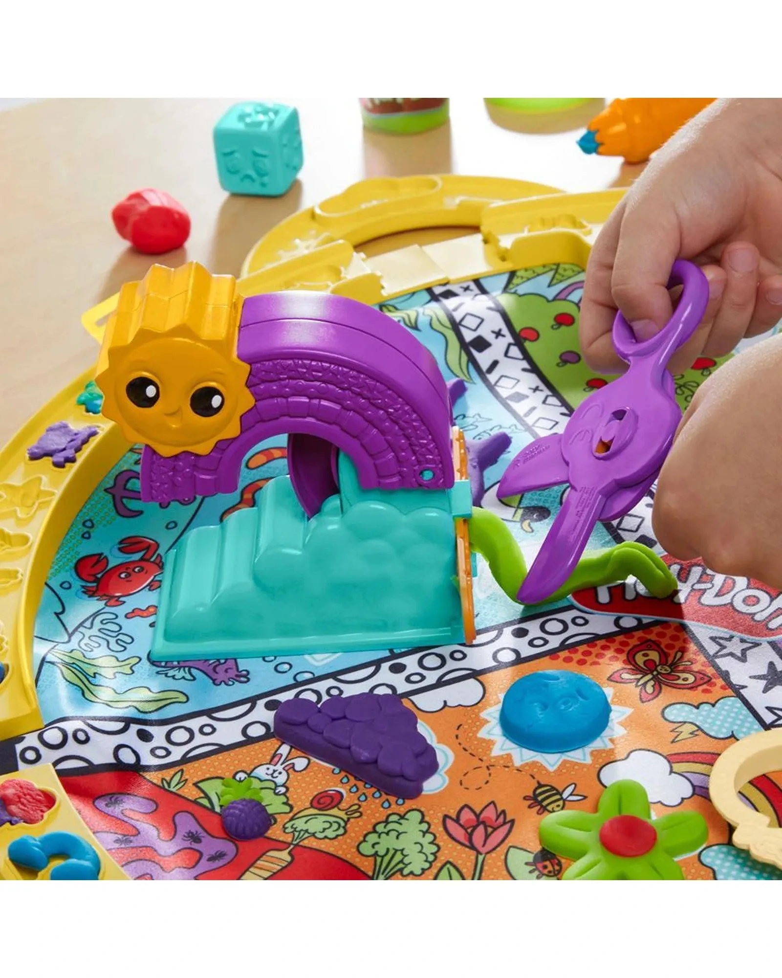 Play-Doh Fold N Go Playmat