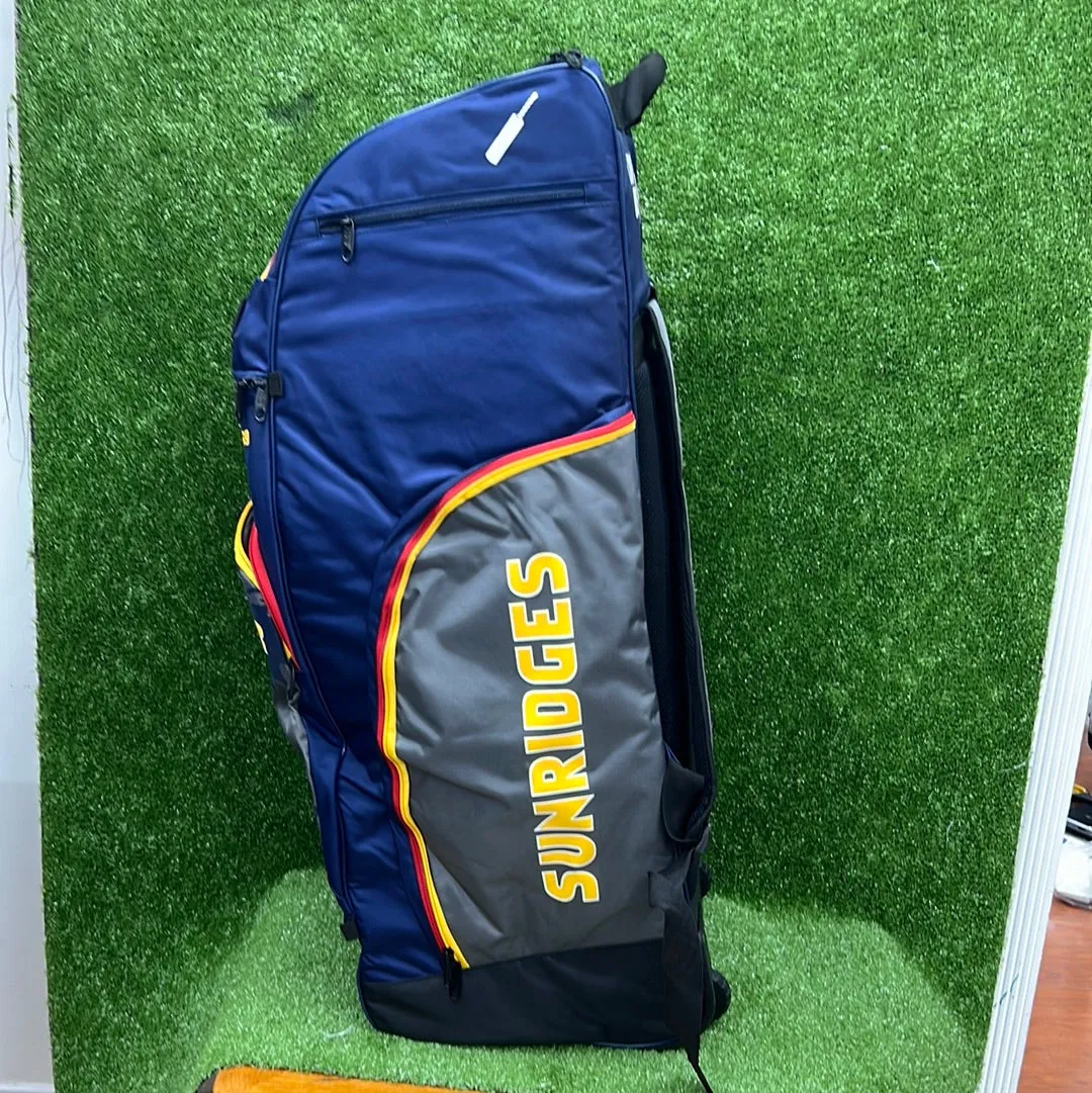 SS DK Finisher Adult Cricket Kit Bag