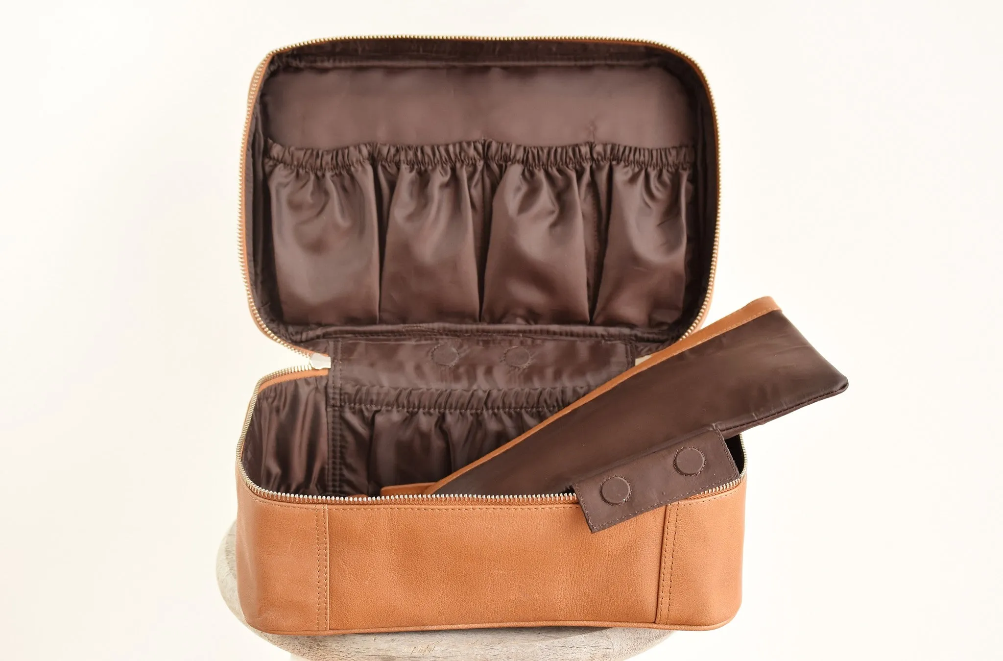 Toiletry Bag - Caramel