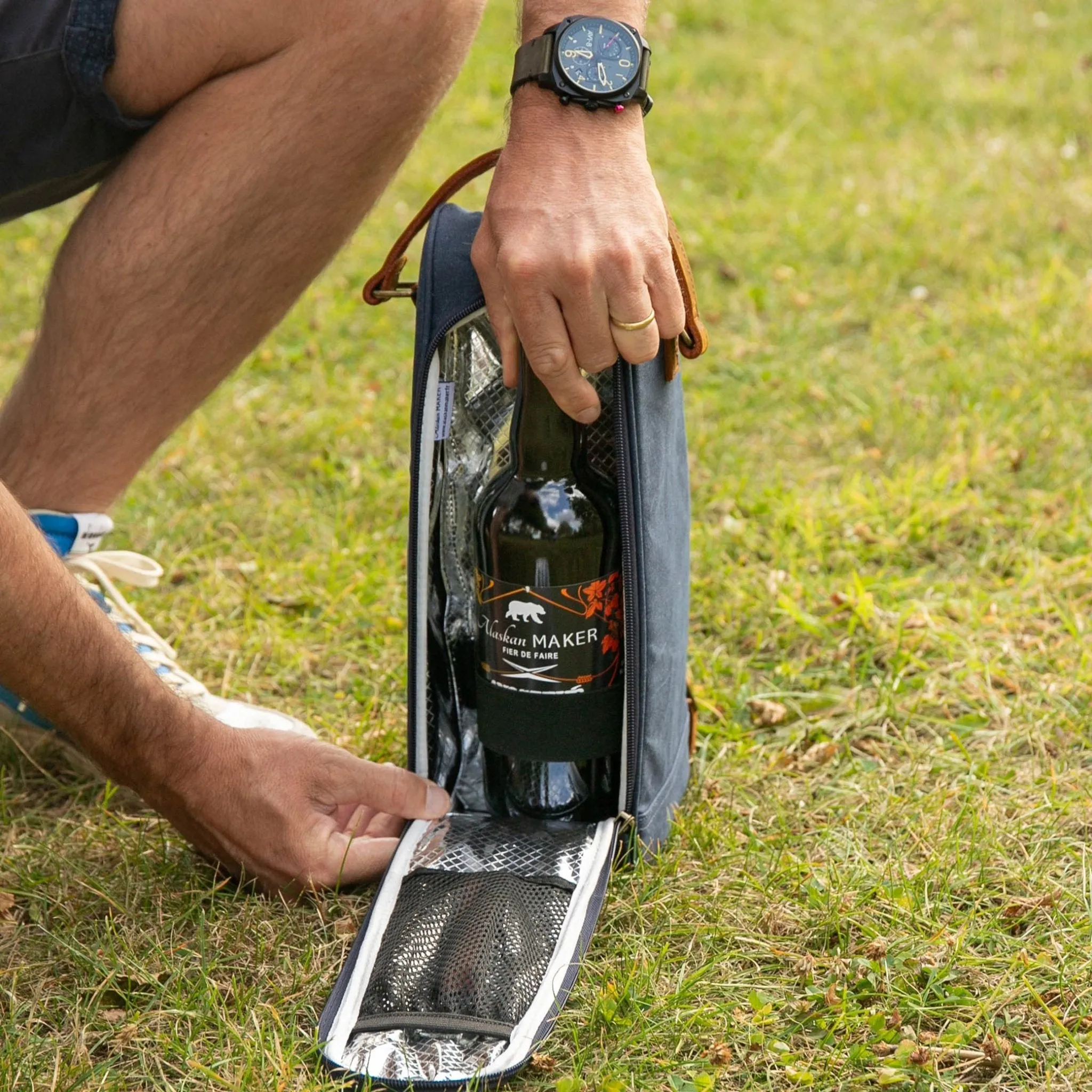 Waxed Canvas Insulated Bottle Bag & Glass Carrier